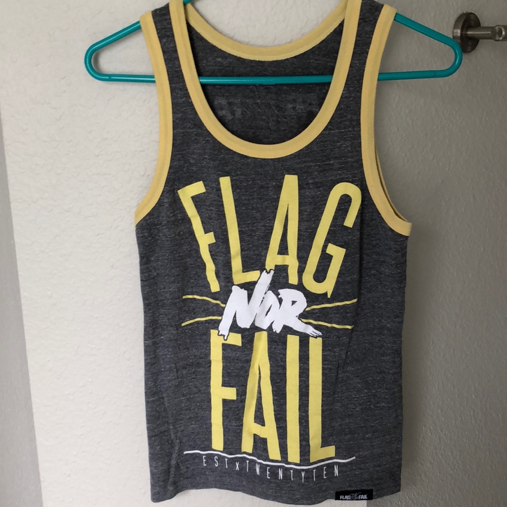 Flag nor fail Tank